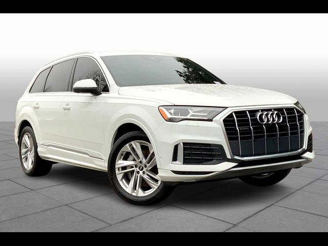 2021 Audi Q7 Premium Plus