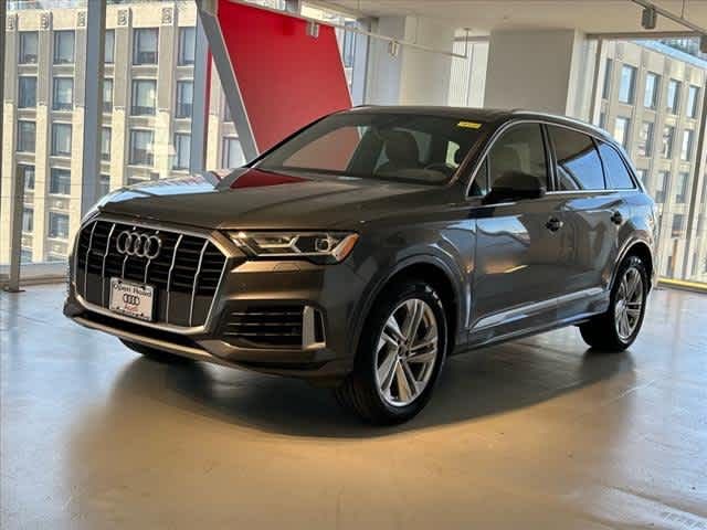 2021 Audi Q7 Premium Plus