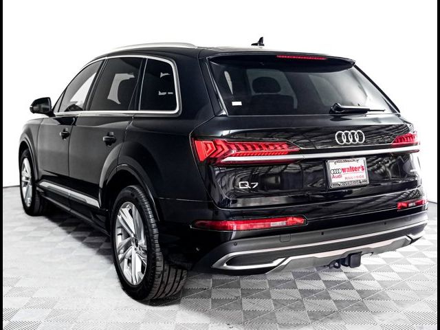 2021 Audi Q7 Premium Plus