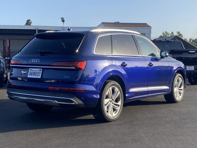2021 Audi Q7 Premium Plus