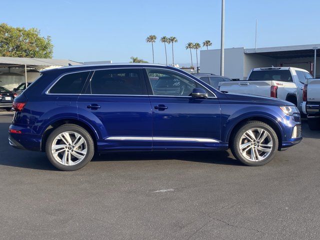 2021 Audi Q7 Premium Plus