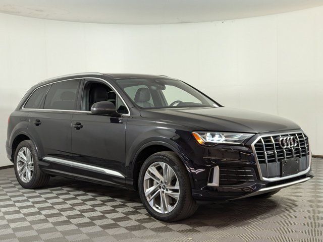 2021 Audi Q7 Premium Plus