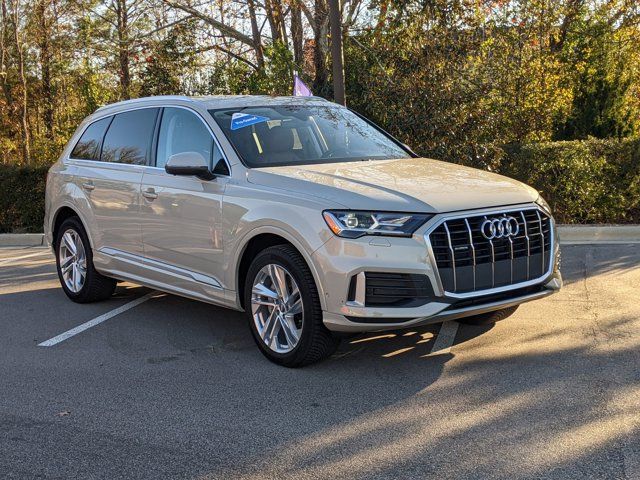 2021 Audi Q7 Premium Plus