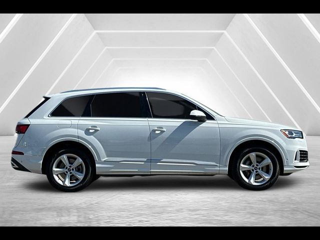 2021 Audi Q7 Premium Plus