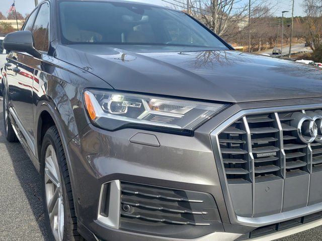 2021 Audi Q7 Premium Plus