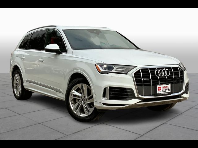 2021 Audi Q7 Premium Plus