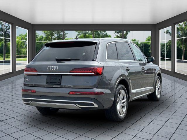 2021 Audi Q7 Premium Plus