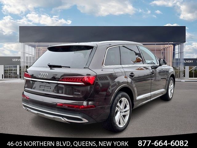 2021 Audi Q7 Premium Plus