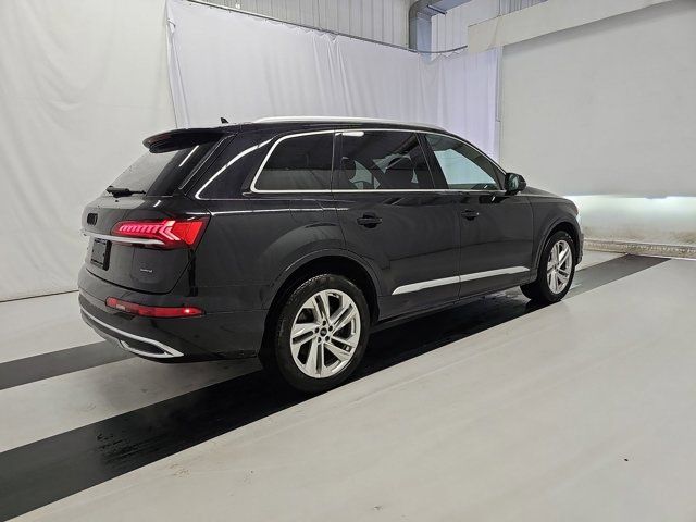 2021 Audi Q7 Premium Plus