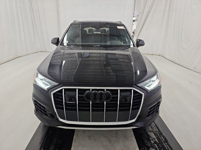 2021 Audi Q7 Premium Plus