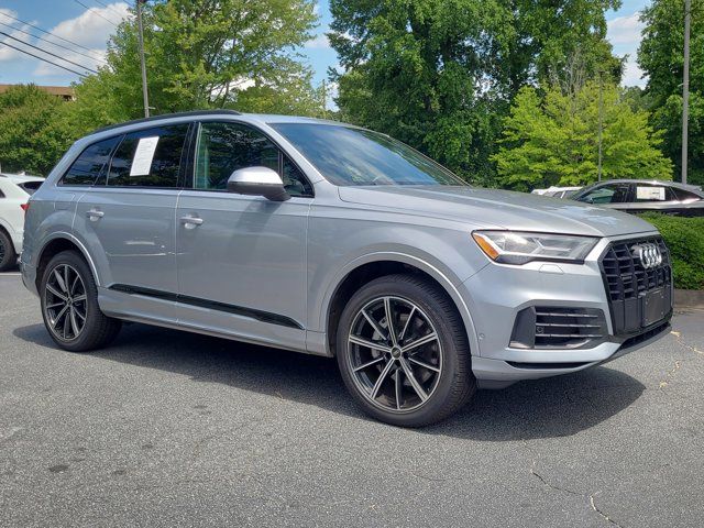 2021 Audi Q7 Premium Plus