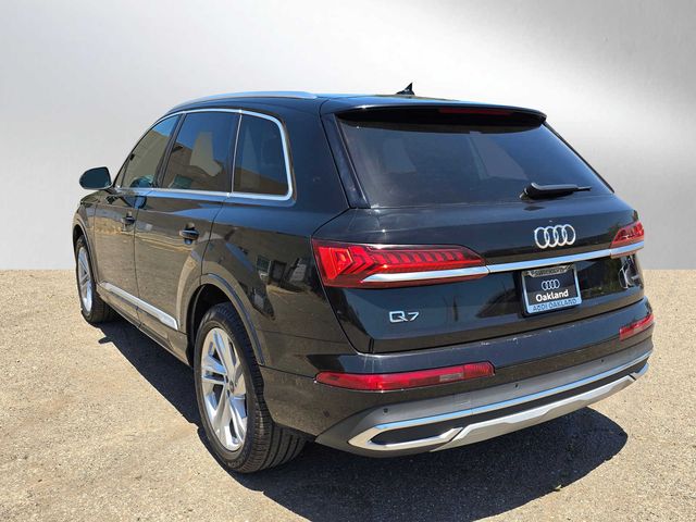 2021 Audi Q7 Premium Plus