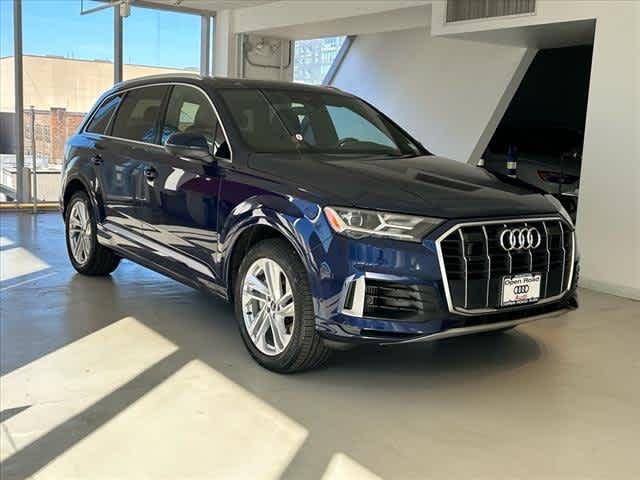 2021 Audi Q7 Premium Plus