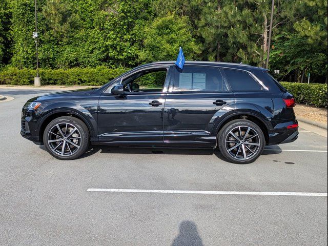 2021 Audi Q7 Premium Plus