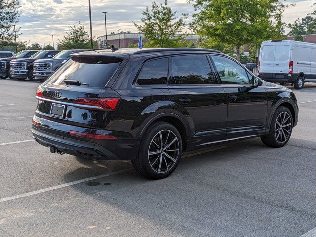 2021 Audi Q7 Premium Plus