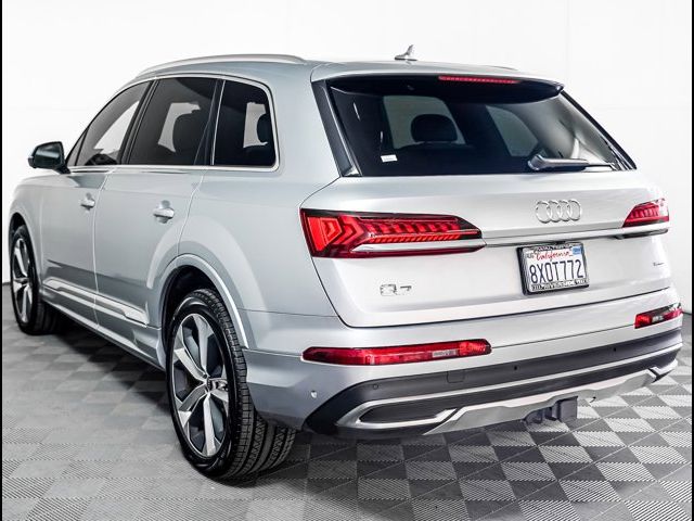 2021 Audi Q7 Premium Plus