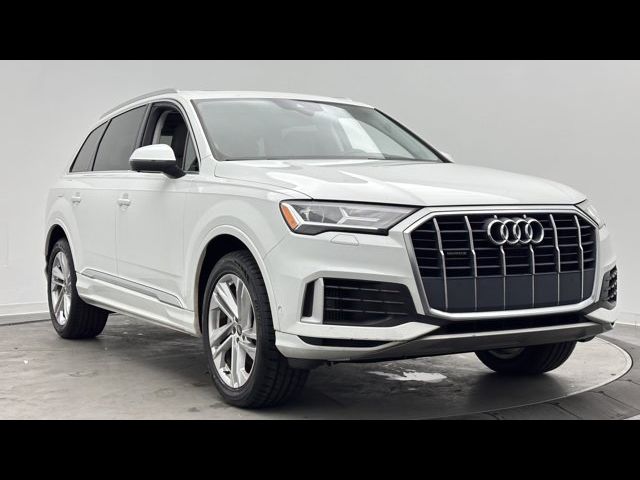 2021 Audi Q7 Premium Plus