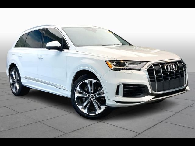 2021 Audi Q7 Premium Plus