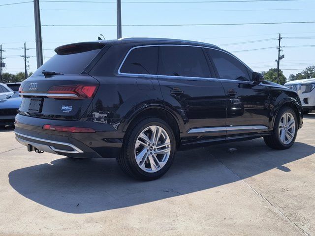 2021 Audi Q7 Premium Plus