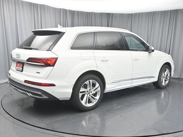 2021 Audi Q7 Premium Plus