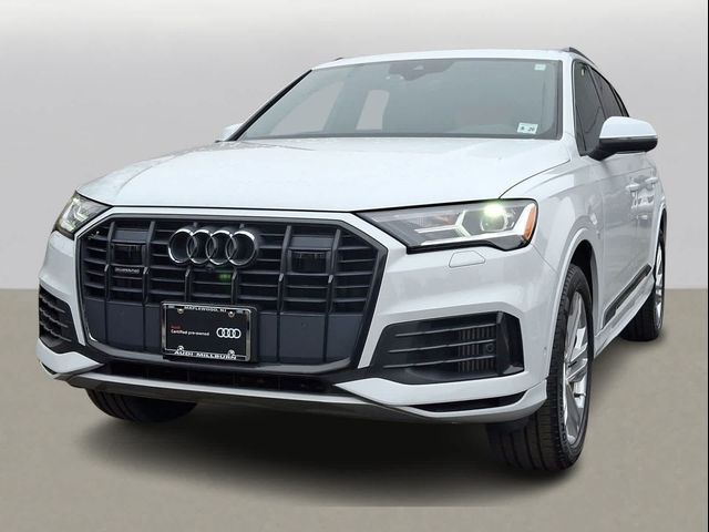 2021 Audi Q7 Premium Plus