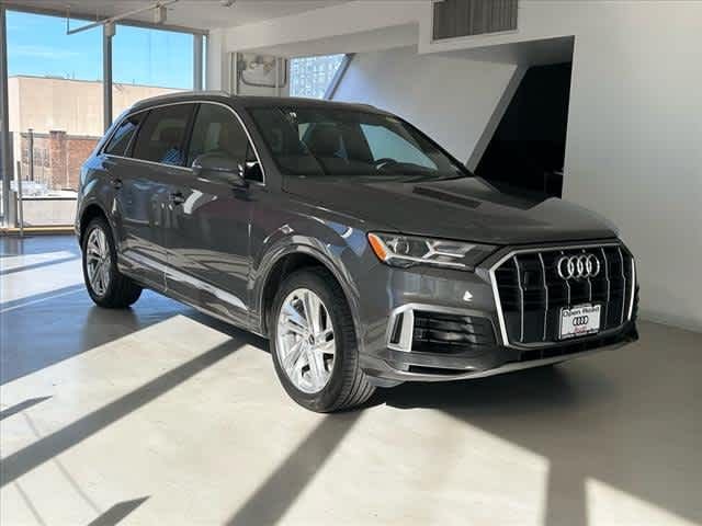 2021 Audi Q7 Premium Plus