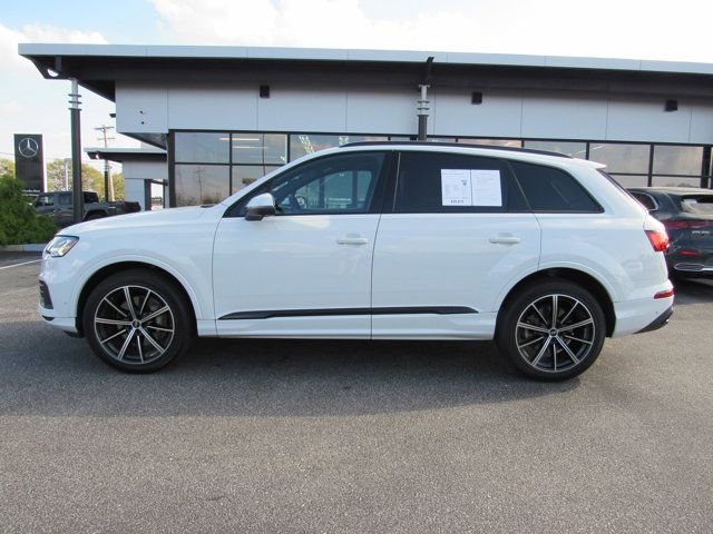 2021 Audi Q7 Premium Plus