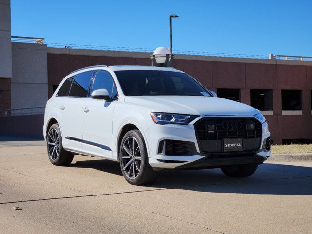 2021 Audi Q7 Premium Plus