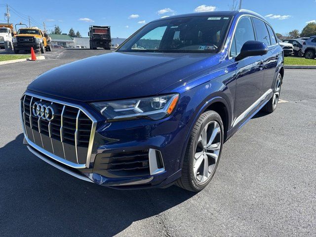 2021 Audi Q7 Premium Plus