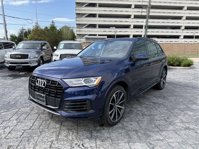 2021 Audi Q7 Premium Plus