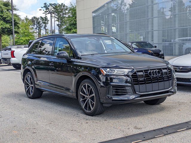 2021 Audi Q7 Premium Plus