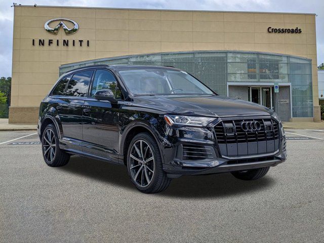 2021 Audi Q7 Premium Plus