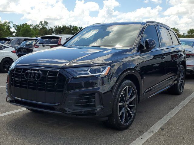 2021 Audi Q7 Premium Plus