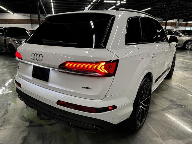 2021 Audi Q7 Premium Plus