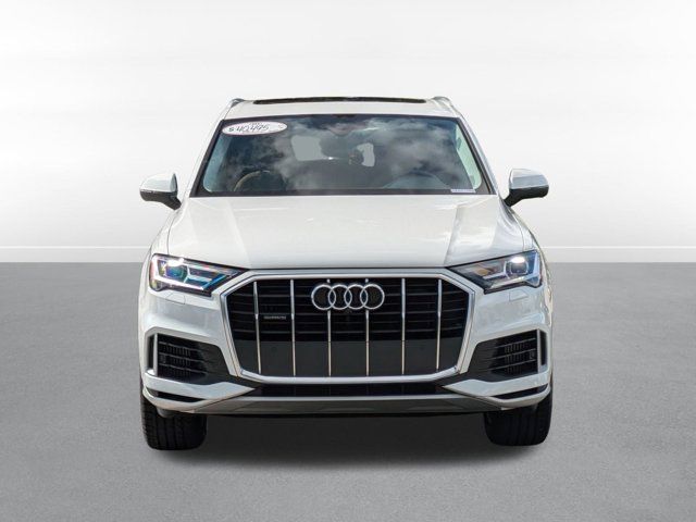 2021 Audi Q7 Premium Plus