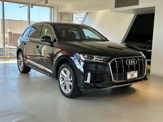 2021 Audi Q7 Premium Plus