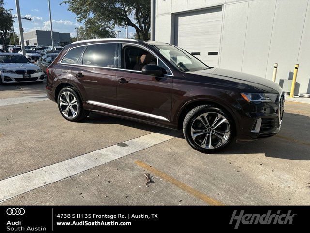 2021 Audi Q7 Premium Plus