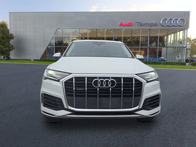 2021 Audi Q7 Premium Plus