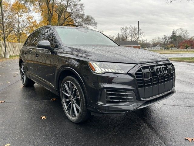 2021 Audi Q7 Premium Plus