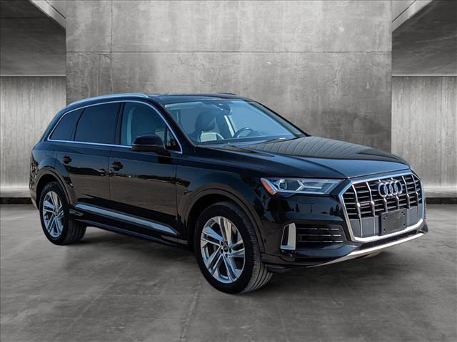 2021 Audi Q7 Premium Plus