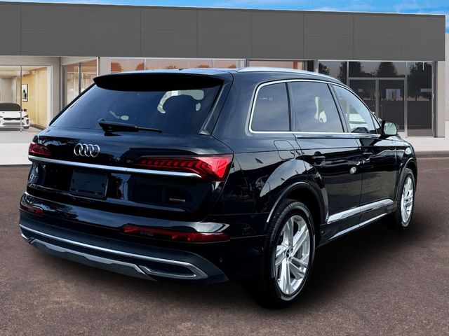 2021 Audi Q7 Premium Plus