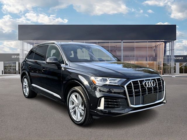 2021 Audi Q7 Premium Plus