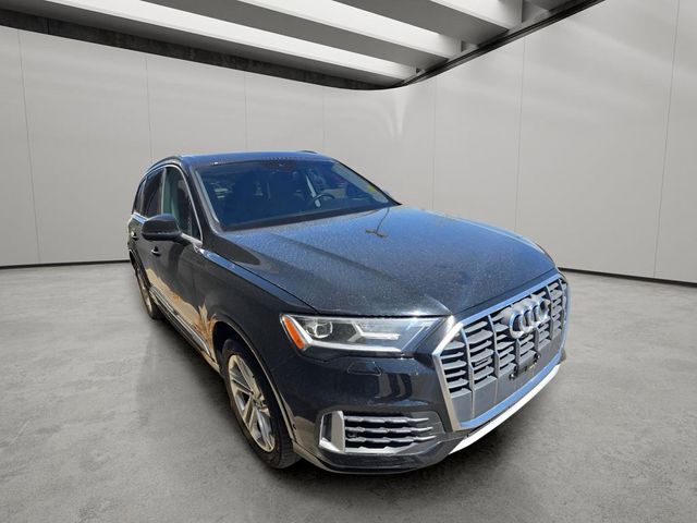2021 Audi Q7 Premium Plus