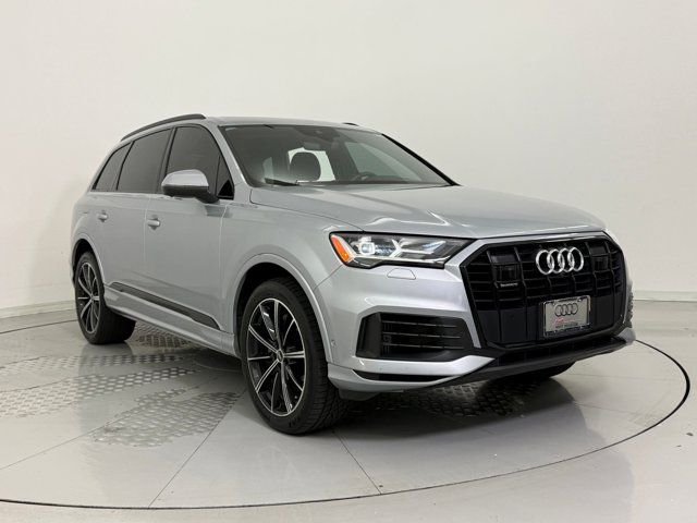 2021 Audi Q7 Premium Plus