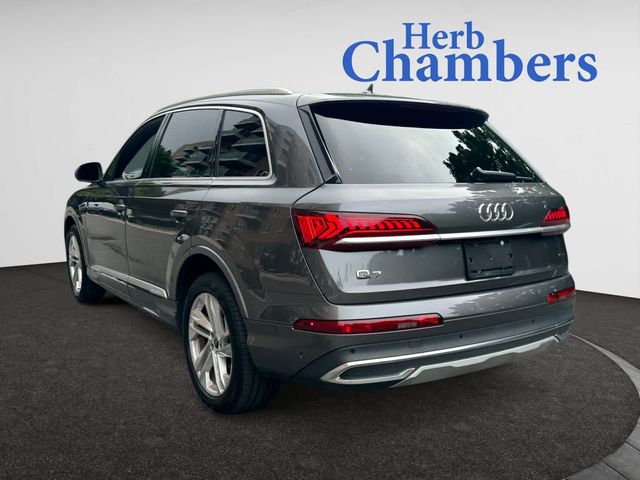 2021 Audi Q7 Premium Plus