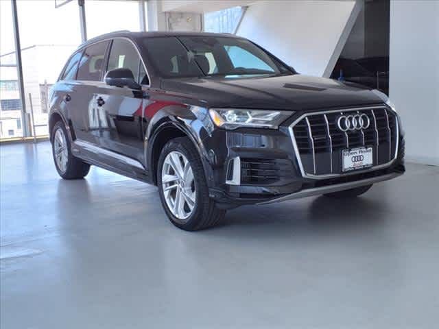 2021 Audi Q7 Premium Plus