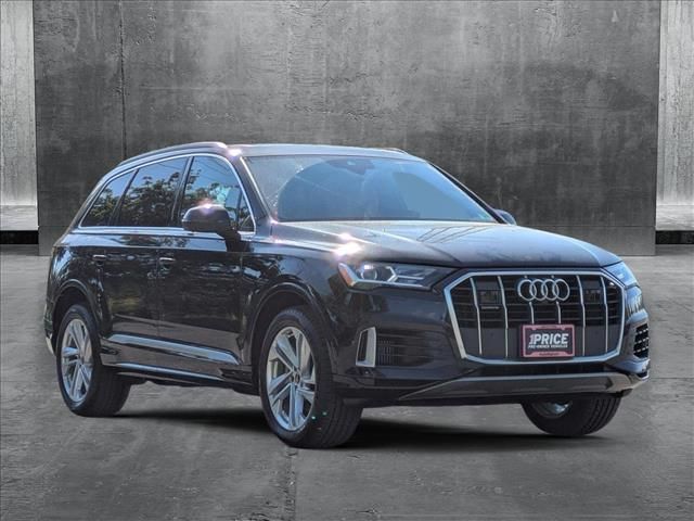 2021 Audi Q7 Premium Plus