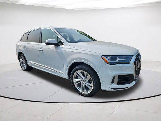 2021 Audi Q7 Premium Plus