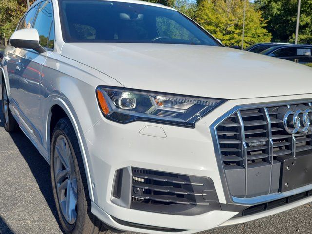 2021 Audi Q7 Premium Plus