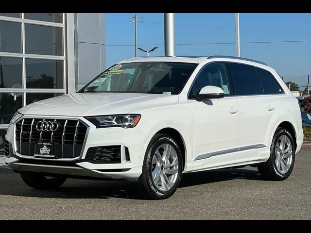 2021 Audi Q7 Premium Plus